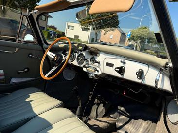 Porsche 356 — photo 13