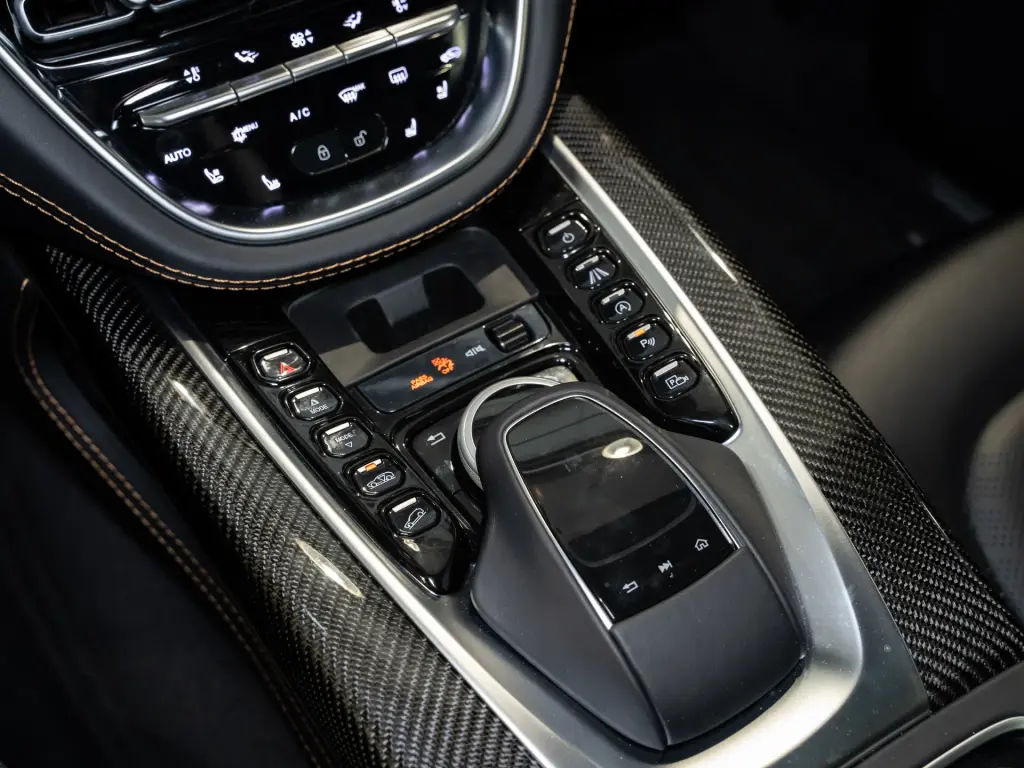 Aston Martin DBX SUV 4.0 - 2022 - Joinsteer - #30