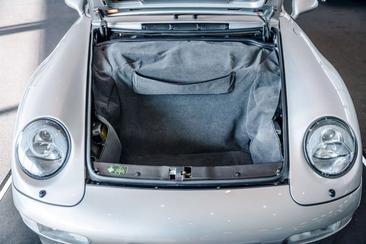 Porsche 993 Turbo — photo 10