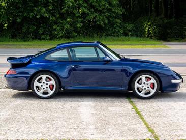 Porsche 993 Turbo — photo 9