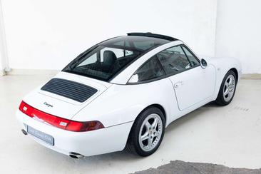 Porsche 993 — photo 32