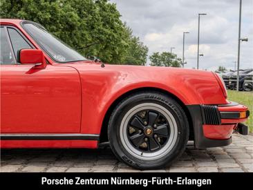 Porsche 930 Turbo — photo 15