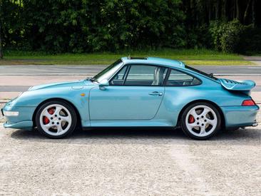 Porsche 993 Turbo — photo 10