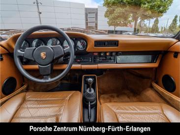 Porsche 930 Turbo — photo 19