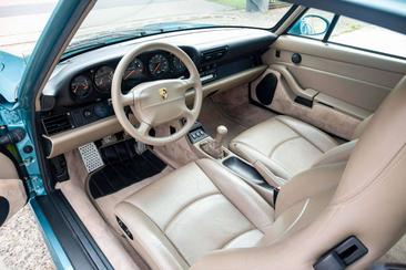 Porsche 993 Turbo — photo 14