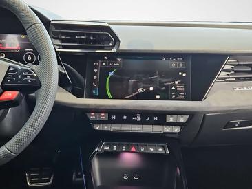 Audi RS3 Sportback — photo 10