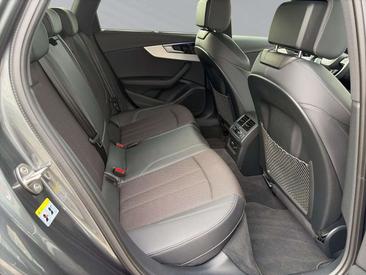 Audi A4 S Line Avant 45 TFSI — photo 11