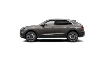 Audi Q8 S Line 55 TFSI — photo 7