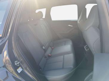 Audi SQ6 E-tron — photo 12