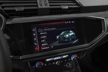 Audi RSQ3 Carbon Pack Black Pack — photo 6