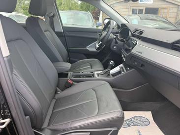 Audi Q3 35 TDI — photo 15