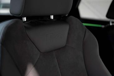 Audi RSQ3 Carbon Pack Black Pack — photo 18