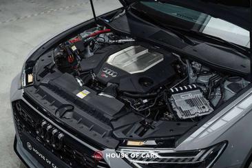 Audi RS6 Avant — photo 12