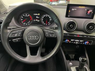 Audi Q2 Advanced 35 TFSI — photo 15