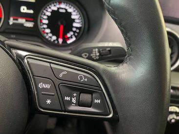 Audi Q2 Advanced 35 TFSI — photo 17