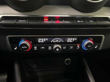 Audi Q2 Advanced 35 TFSI — photo 23