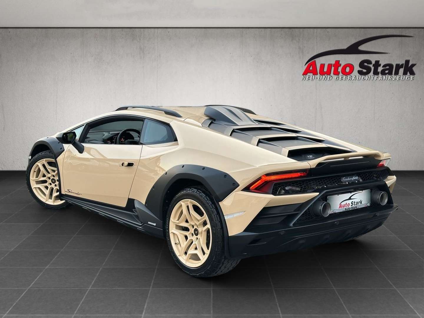 Lamborghini Huracán Sterrato - 2025 - Joinsteer - #2