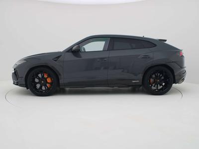 Lamborghini Urus Performante