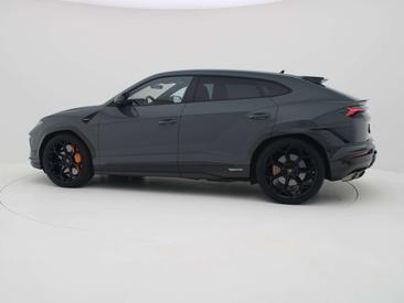 Lamborghini Urus Performante — photo 9
