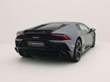 Lamborghini Huracán EVO — photo 11