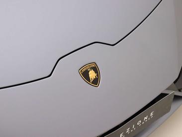Lamborghini Huracán EVO — photo 20