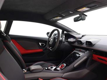 Lamborghini Huracán EVO — photo 23