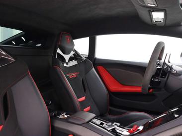 Lamborghini Huracán EVO — photo 28