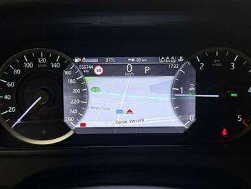 Land Rover Range Rover Velar R-Dynamic HSE 4wd 2.0d I4 Mhev 204cv — photo 9