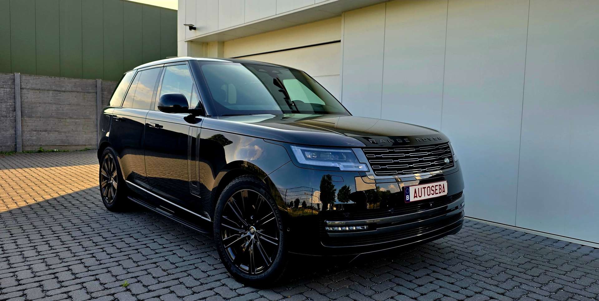Land Rover Range Rover Autobiography P460e - 2024 - Joinsteer - #2
