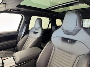 Land Rover Range Rover Sport SV — photo 15