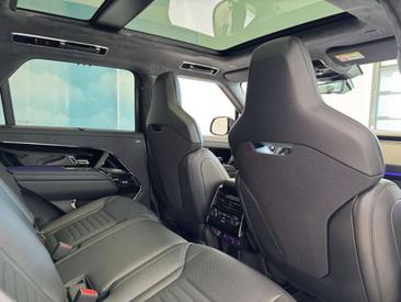 Land Rover Range Rover Sport SV — photo 17