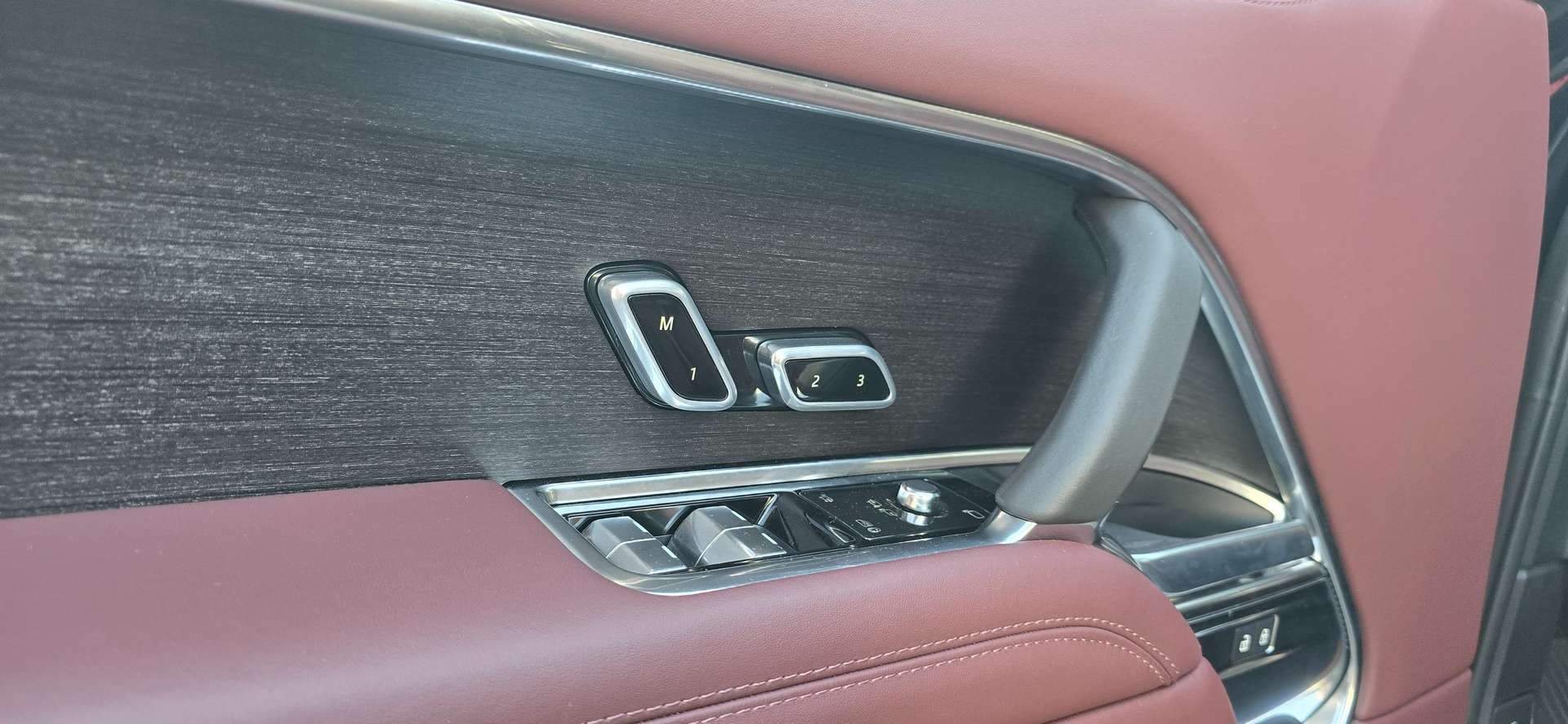 Land Rover Range Rover Autobiography P460e - 2024 - Joinsteer - #10