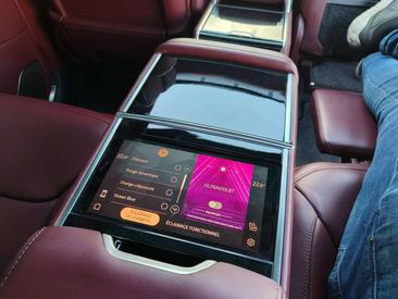 Land Rover Range Rover D350 Autobiography Business Class/TV/SV Leather Noir — photo 11