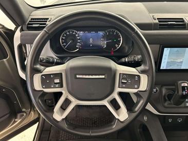Land Rover Defender 110 D200 SE — photo 17