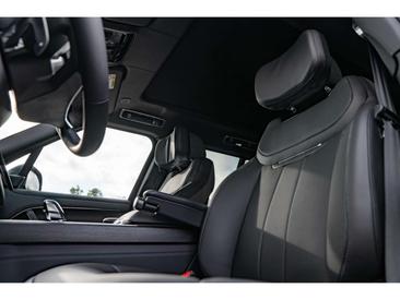 Land Rover Range Rover 23MY Gris P530 SV AWD Auto — photo 12