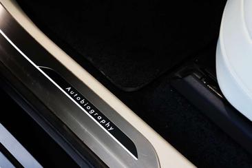 Land Rover Range Rover D350 Autobio/SHADOW/23"/VOLL Noir — photo 20