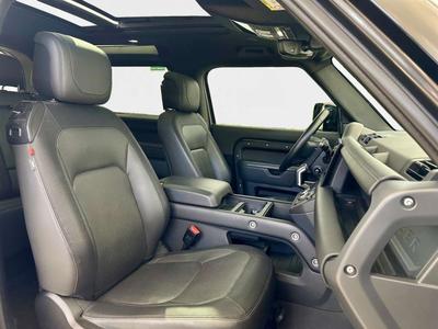Land Rover Defender 90 X-Dynamic HSE AWD Auto. 3.0D I6 300