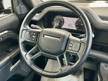 Land Rover Defender 90 X-Dynamic HSE AWD Auto. 3.0D I6 300 — photo 10