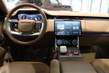 Land Rover Range Rover SV 3.0 P510e PHEV AWD — photo 22