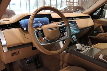 Land Rover Range Rover SV 3.0 P510e PHEV AWD — photo 23