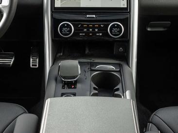 Land Rover Discovery D300 Dynamic HSE PANO LED STANDHZG — photo 13
