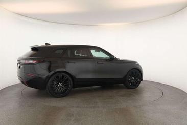 Land Rover Range Rover Velar D200 AWD R-DYNAMIC Black Pano Noir — photo 5
