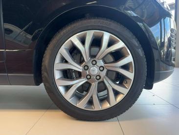 Land Rover Range Rover D275 Vogue — photo 13