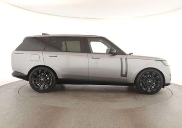 Land Rover Range Rover P530 Autobiography LWB 7S AHK 23" — photo 27