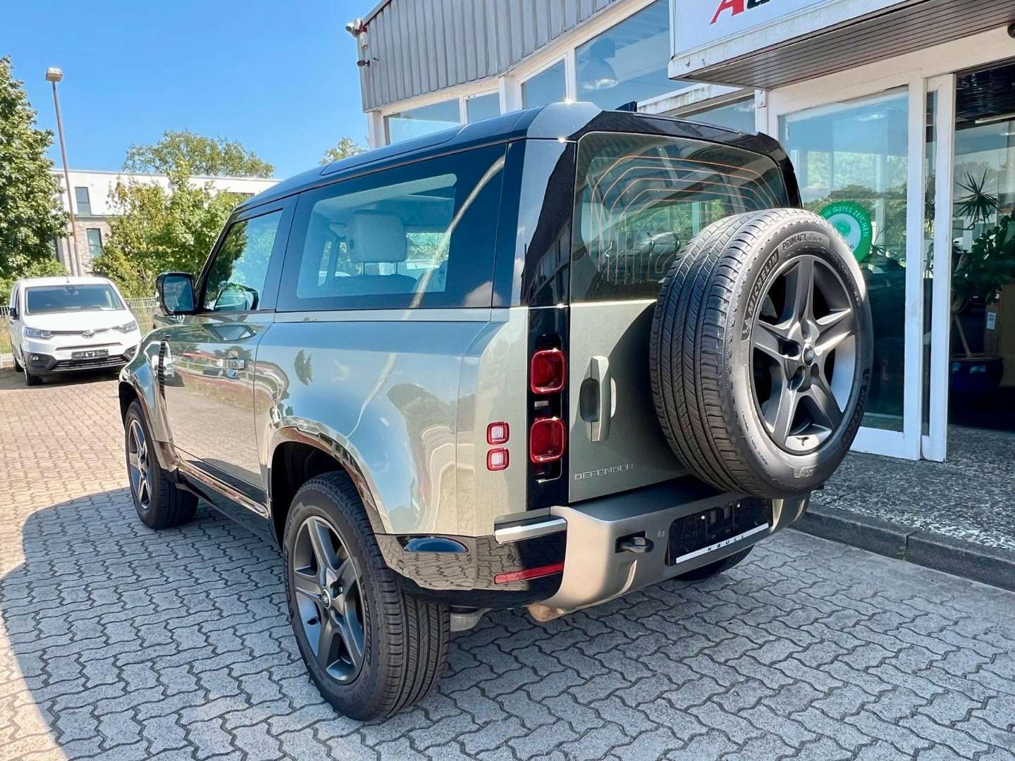 Land Rover Defender 90 X-Dynamic SE - 2024 - Joinsteer - #4