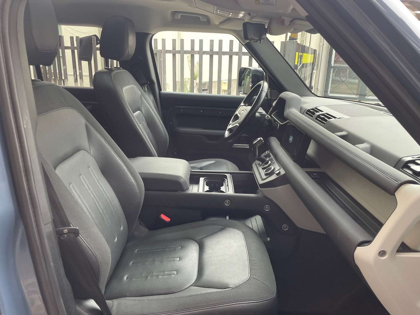 Land Rover Defender 110 D240 S - 2020 - Joinsteer - #11