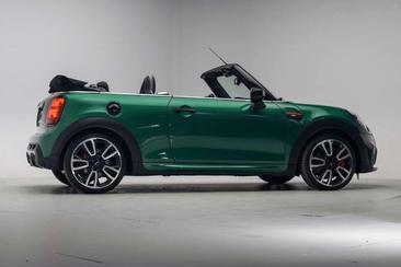 Mini Cabrio John Cooper Works — photo 37