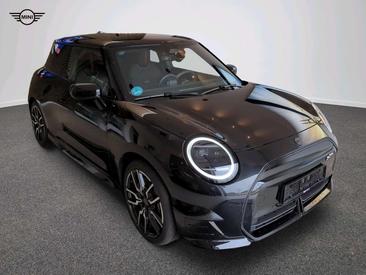Mini Cooper SE JCW — photo 14
