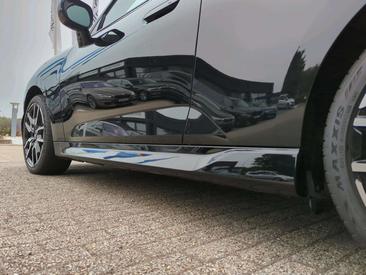 Mini Cooper SE JCW — photo 17
