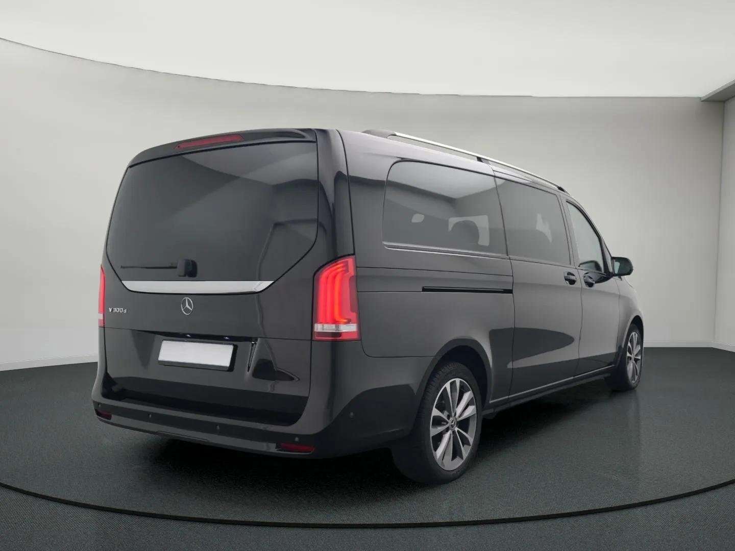 Mercedes V-Class 300 Avantgarde - 2022 - Joinsteer - #4